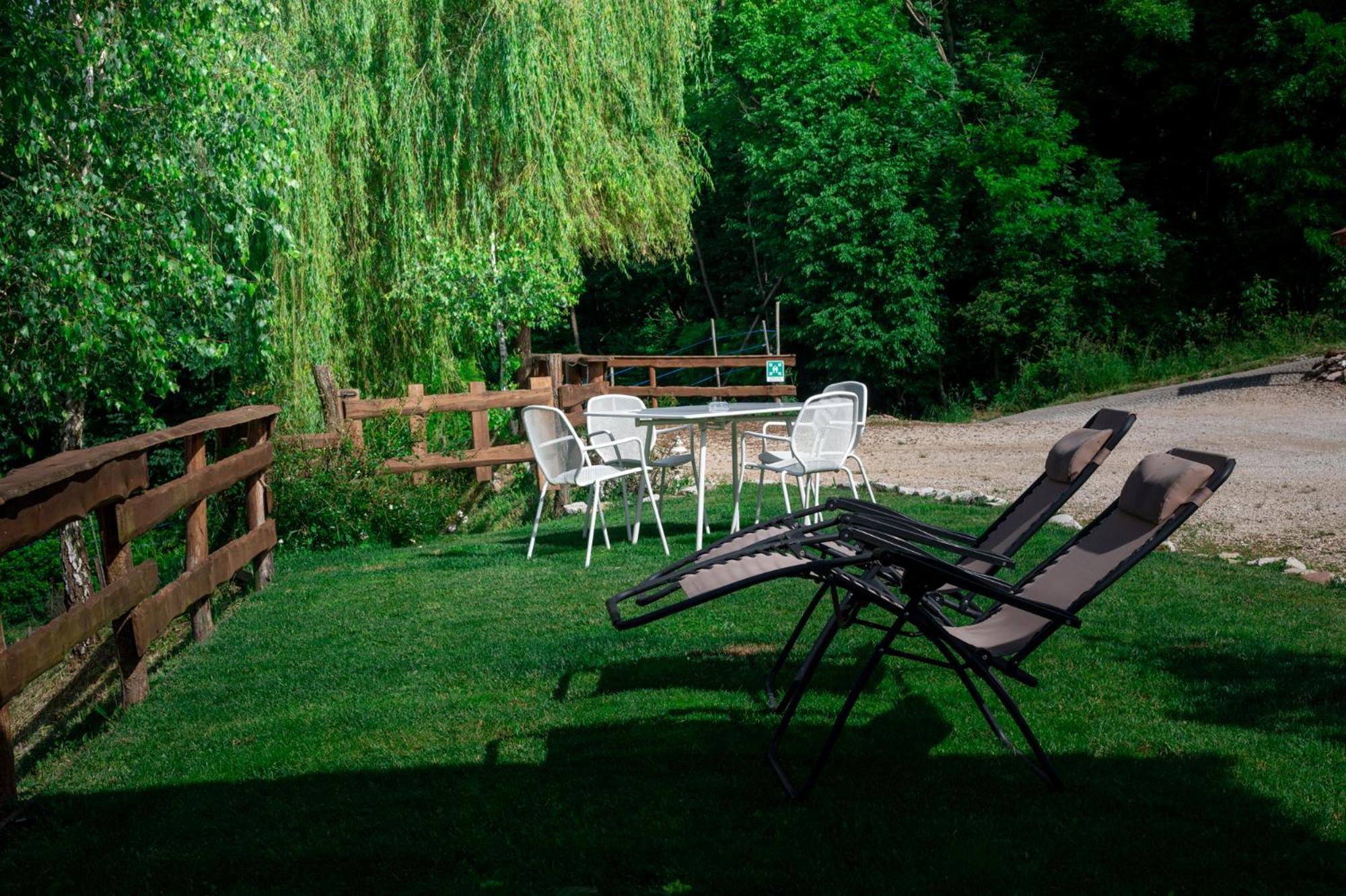 Agriturismo Riva Dei Coz Sequsino Bagian luar foto